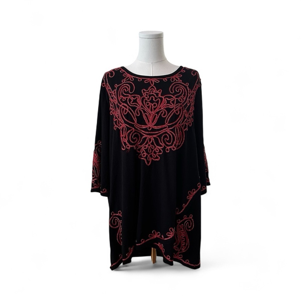 Women's 1X Black Red Metallic Embroidered Tunic Curvy Plus Half Sleeve Blouse
